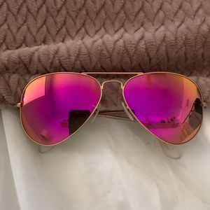 Pink Ray-Ban Aviators